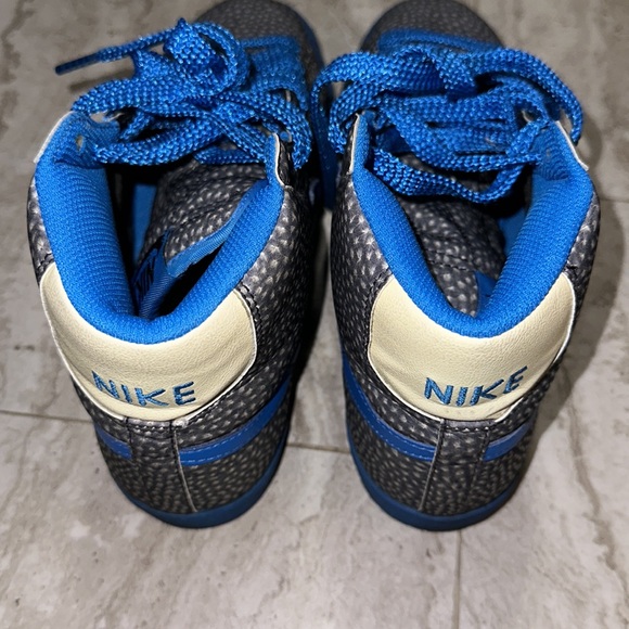 Men’s Nike Hi-Top - Picture 2 of 7